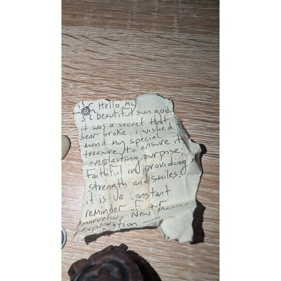 Vintage 98 New Mexico Leather Bat Medicine Bag – Love Note, Heart Stone & Tokens - Picture 3 of 4